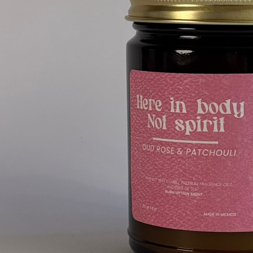 Vela - Here in Body, Not Spirit: Peonias Ahumadas con Rosas
